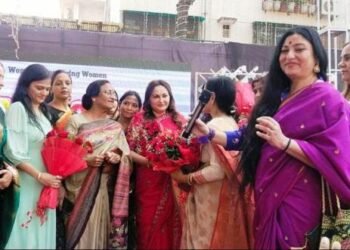 तेजस्विनी क्लब के कार्यक्रम में शामिल हुईं एक्ट्रेस जयाप्रदा व भाजपा सांसद रीता बहुगुणा जोशी, बोलीं जयाप्रदा – “महिलाओं के साथ बुरा बर्ताव करने वालों का हाल आजम खान जैसा होता है”