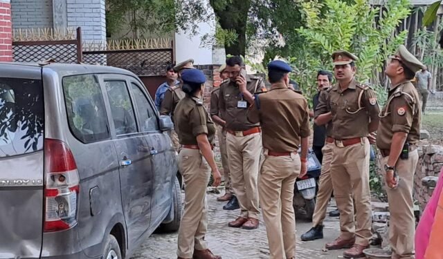 सिर पर वार कर महिला की हत्या, जांच में जुटी पुलिस