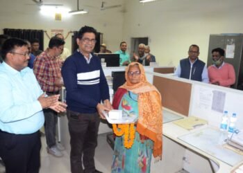 17 रेल कर्मियों को सेवानिवृत्त विदाई