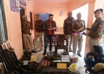 एसीपी सारनाथ ने चौबेपुर थाने का किया वार्षिक निरीक्षण