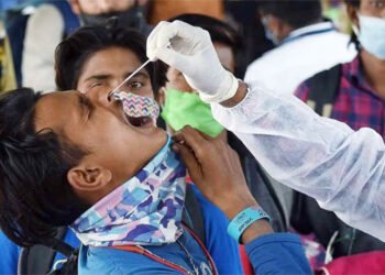 भारत में कोरोना: म्यांमार और बैंकॉक से आए 8 नागरिक कोरोना पॉजिटिव मिले, 4 बिहार और 4 दिल्ली में उतरे