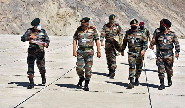 Arunachal Pradesh: भारत-चीन सेना में झड़प, घंटों चले लाठी डंडे