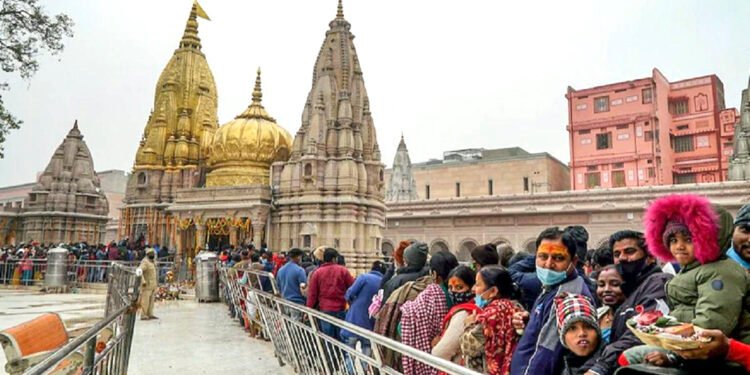 नव वर्ष पर श्री काशी विश्वनाथ धाम में केवल झांकी दर्शन