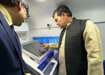  उपभोक्ताओं को मोबाइल बैंक में मिलेंगी बैंक की सारी सुविधाएं