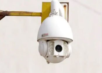 अस्पताल में चोरी रोकने को लगाए गए कैमरे