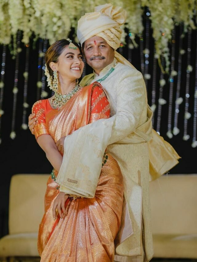 भाई की शादी में दुल्हन से भी खुबसूरत दिखीं एक्ट्रेस Pooja Hegde