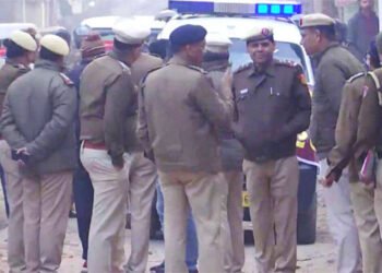 Delhi Kanjhawala Case: दिल्ली पुलिस ने लड़की के परिजनों को सौंपा शव, CM केजरीवाल ने मुआवजे का किया ऐलान