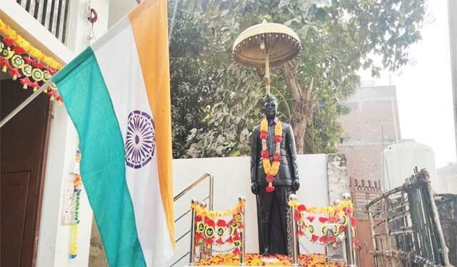 वाराणसी के इस मंदिर में राष्ट्रदेवता के रूप में पूजे जाते हैं ‘नेताजी सुभाष चंद्र बोस