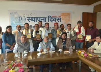 …तो सवाल, संवाद और जनसरोकार को रखना होगा जिंदा