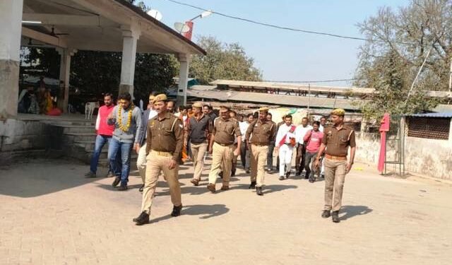 जिलाधिकारी एस. राजलिंगम ने मार्कण्डेय महादेव मंदिर में किया जलाभिषेक