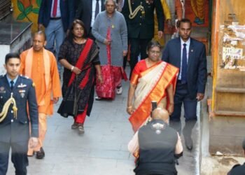 राष्ट्रपति द्रौपदी मुर्मू ने कालभैरव दरबार में लगाई हाजिरी