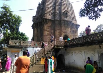 Navratri 2023: बनारस और चंदौली के बीच बसा यह मंदिर अपनी भव्यता और शानदार नक्काशी के लिए है प्रसिद्ध