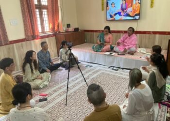 जापान से आए दल ने सीखी शास्त्रीय संगीत की बारीकियां