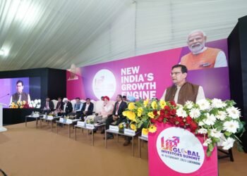 ऊर्जा और नगर विकास विभाग को मिलाकर कुल 9.75 लाख करोड़ रुपए से अधिक का निवेश हुआ : एके शर्मा