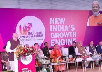 योगी सरकार कड़े फैसले लेने के लिए जानी जाती है : अमित शाह