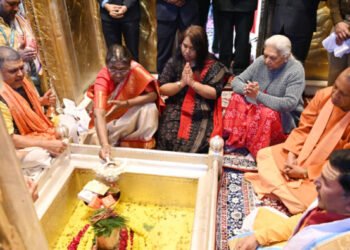 राष्ट्रपति द्रौपदी मुर्मू ने श्री काशी विश्वनाथ धाम में किया दर्शन पूजन