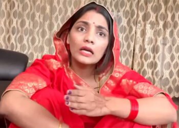 यूपी में का बा… गाने वाली नेहा को पुलिस की नोटिस