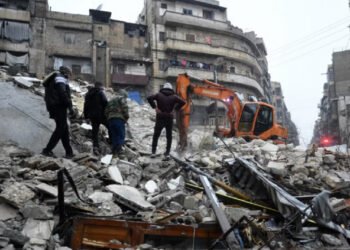 तुर्किये और सिरिया में बारिश और बर्फबारी से रुका बचाव कार्य, मृतकों की संख्या 11 हजार के पार