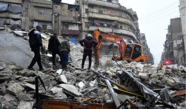 तुर्किये और सिरिया में बारिश और बर्फबारी से रुका बचाव कार्य, मृतकों की संख्या 11 हजार के पार