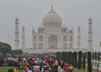 17 फरवरी से मनाया जाएगा शाहजहां का उर्स, दो दिन निशुल्क देख सकेंगे ताज