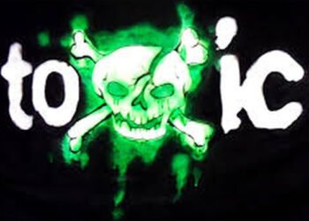 विषाक्त पदार्थ खाने से दो महिलाएं अचेत