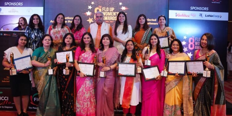 फिक्की फ्लो ने यूपी वोमेन्स अवार्ड का किया आयोजन