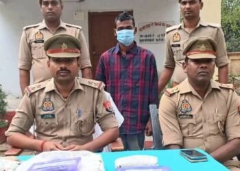 जौनपुर: प्रेमी ही निकला माशूका का हत्यारा, पहले किया दुष्कर्म फिर गला रेतकर की हत्या