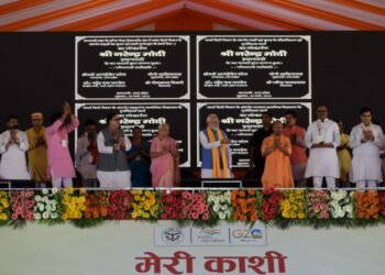 PM मोदी ने काशी को दी 1780 करोड़ की नवरात्रि सौगात, बोले – ‘वैश्विक फलक पर हो रही काशी के विकास की चर्चा’