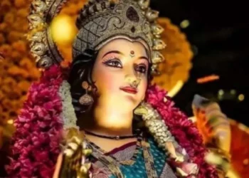 Navratri Prasad :नवरात्रों में की जाती है देवी के नव स्वरूपों की आराधना, लगता है इन नौ अलग-अलग चीज़ो का भोग, मिलता है आर्शीवाद