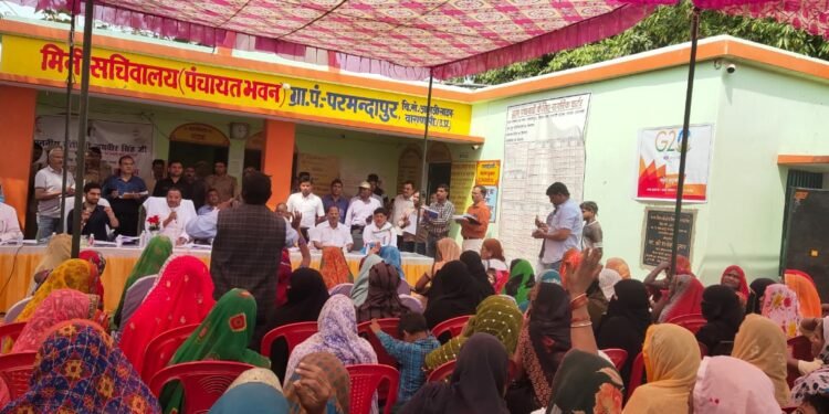 जन चौपाल: पर्यटन मंत्री को सामने पाकर ग्रामीणों ने गिनाई समस्याएं