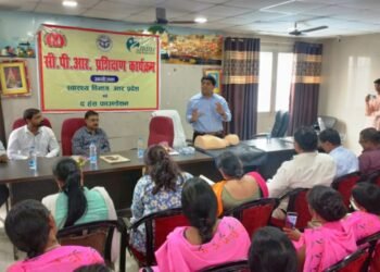 Cardiac Arrest आने पर सीपीआर विधि बचाएगी मरीज की जान