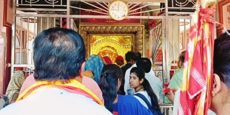 Navratri 2023: मां अष्टभुजी दरबार में नवरात्रि के प्रथम दिन श्रद्धालुओं की उमड़ी भीड़