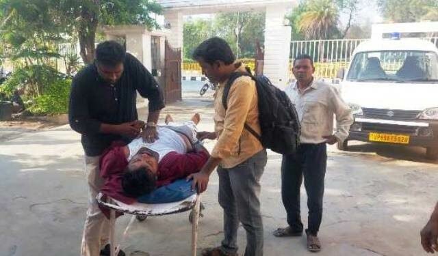 स्वास्थ्य सुविधाओं के अभाव में हुई यात्री की मौत, परिजनों ने हवाई अड्डा प्रशासन पर लगाया आरोप