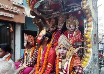 रामनवमी पर निकाली गई भव्य शोभायात्रा, गूंजा गगनचुंबी जयघोष
