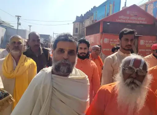 अयोध्या में रामलला के भव्य मंदिर का निर्माण कार्य जारी, 150 साधु-संत पहुंचे रामजन्म भूमि परिसर