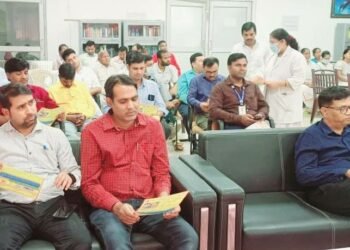 80 प्रतिशत टी.बी रोग के मामले फेफड़ों में संक्रमण होने से होते है : डा0 संजय तिवार