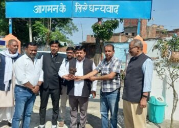 विधायक व ब्लाक प्रमुख ने किया अस्पताल का निरीक्षण