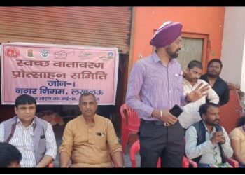 नगर आयुक्त ने स्वच्छ वातावरण प्रोत्साहन समिति की बैठक में आम जन से रूबरू हो दिया स्वच्छता का संदेश