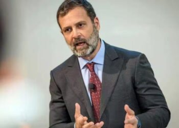 ‘भारत में लोकतंत्र खतरे में, विपक्षी नेताओं के मोबाइल में पेगासस’ कैंब्रिज में बोले Rahul Gandhi