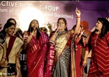 अंतरराष्ट्रीय महिला दिवस पर डॉ जया श्रीवास्तव ने गायकी से खूब जमाया रंग