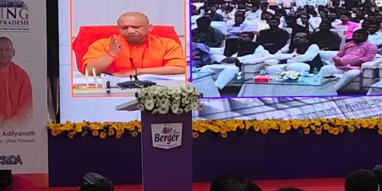बर्जर पेंट्स के विनिर्माण कारखाने का मुख्यमंत्री योगी ने किया उद्घाटन