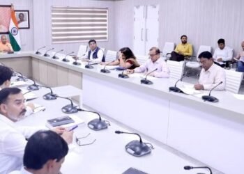 उत्तर प्रदेश सरकार ने शिक्षक भर्ती को लेकर की शिक्षा विभाग की बैठक