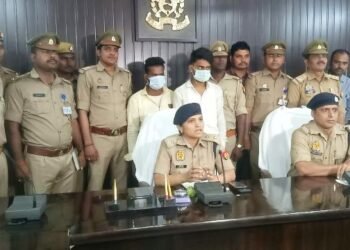 चोरी की 18 बाइक के साथ दो गिरफ्तार