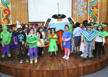 टिनी टॉट्स ने वैलकम टू अर्थ पार्टी के साथ निकटून अभिमन्यु का किया स्वागत