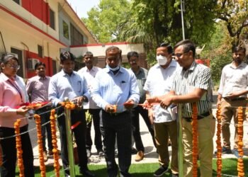 एजीएम ने किया लखनऊ जॅक्शन स्टेशन का निरीक्षण