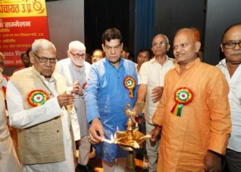 विद्युत कर्मचारी ऊर्जा परिवार के अभिन्न अंग: एके शर्मा