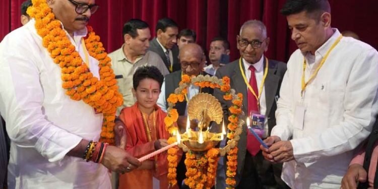 अन्तर्राष्ट्रीय बाल फिल्मोत्सव बच्चों व किशोरों को जीवन मूल्यों की शिक्षा देने में अवश्य सफल होगा: ब्रजेश पाठक