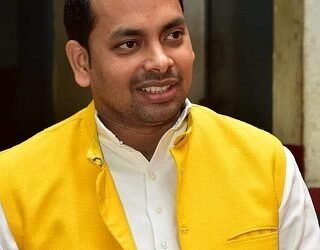 आदर्श दीपक मिश्र को मिली पीएचडी की उपाधि