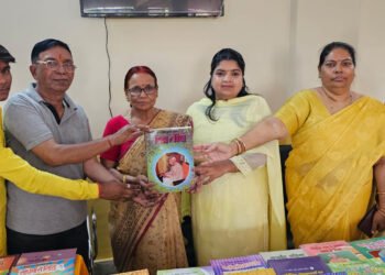 गायत्री ज्ञान मंदिर का ज्ञान यज्ञ 386वाँ युगऋषि ऋषि वाङ्मय की स्थापना