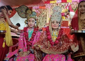 बंथरा में चल रही श्रीमद् भागवत कथा में प्रस्तुत की गई रुक्मणी और कृष्ण विवाह की झांकी